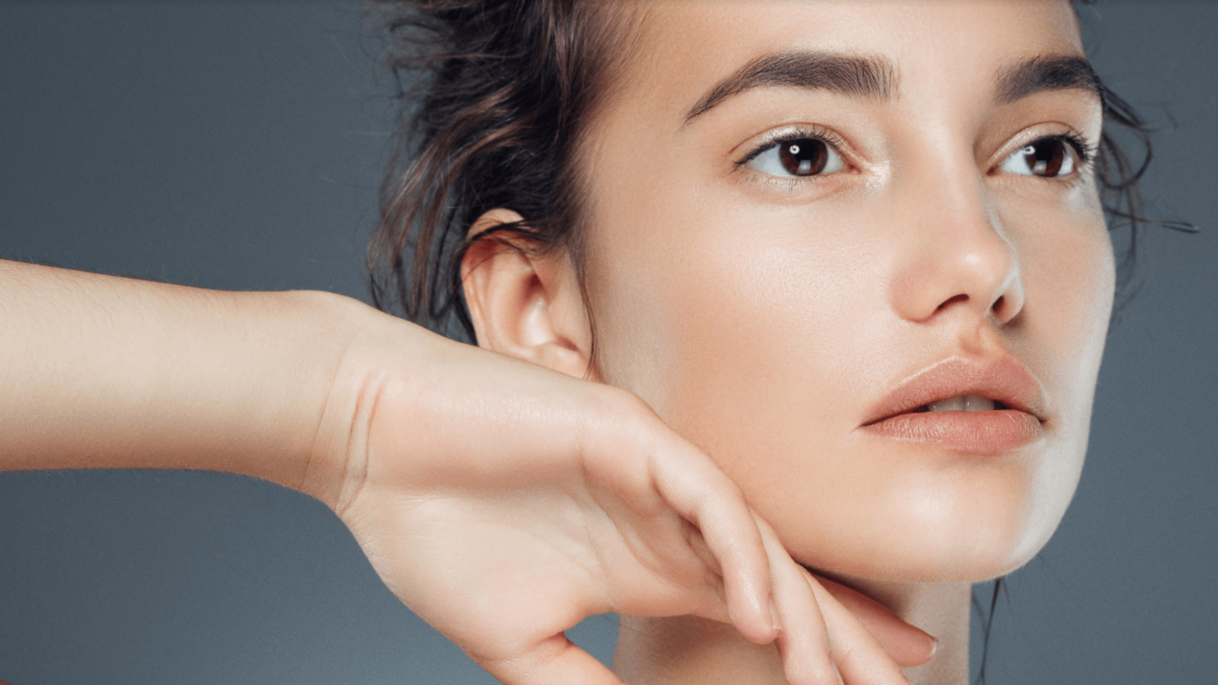 What is the Best Way to Reduce Swelling After Facelift Surgery?